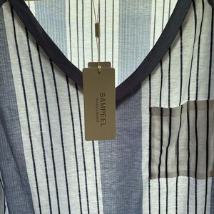 Classic blue and white striped Summer blouse, NWT